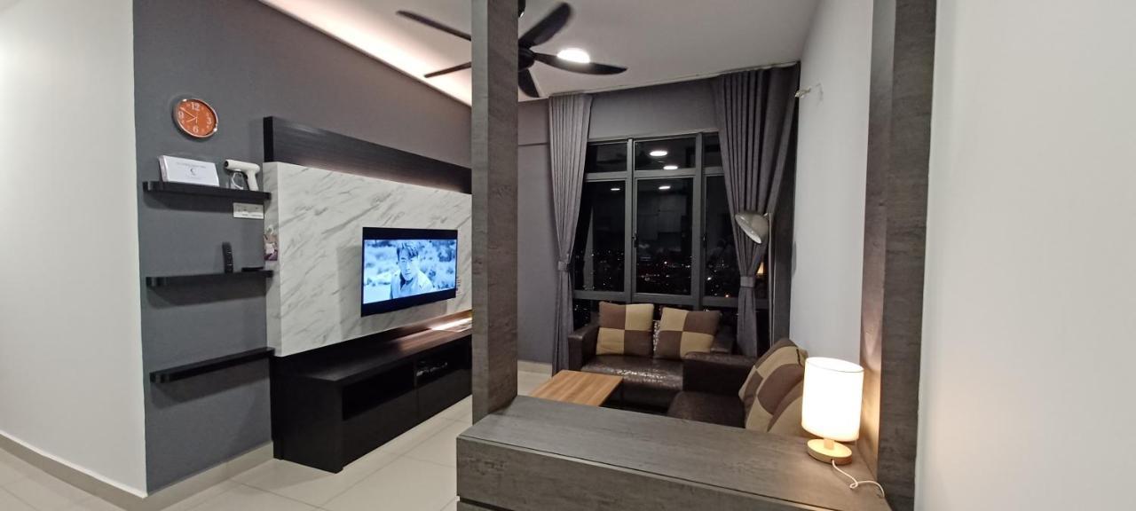 Апартаменты Modern Lifestyle Arc Austin Hills Джохор-Бару Экстерьер фото